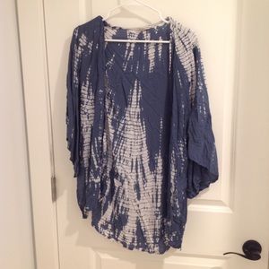 AE blue tie-dye kimono